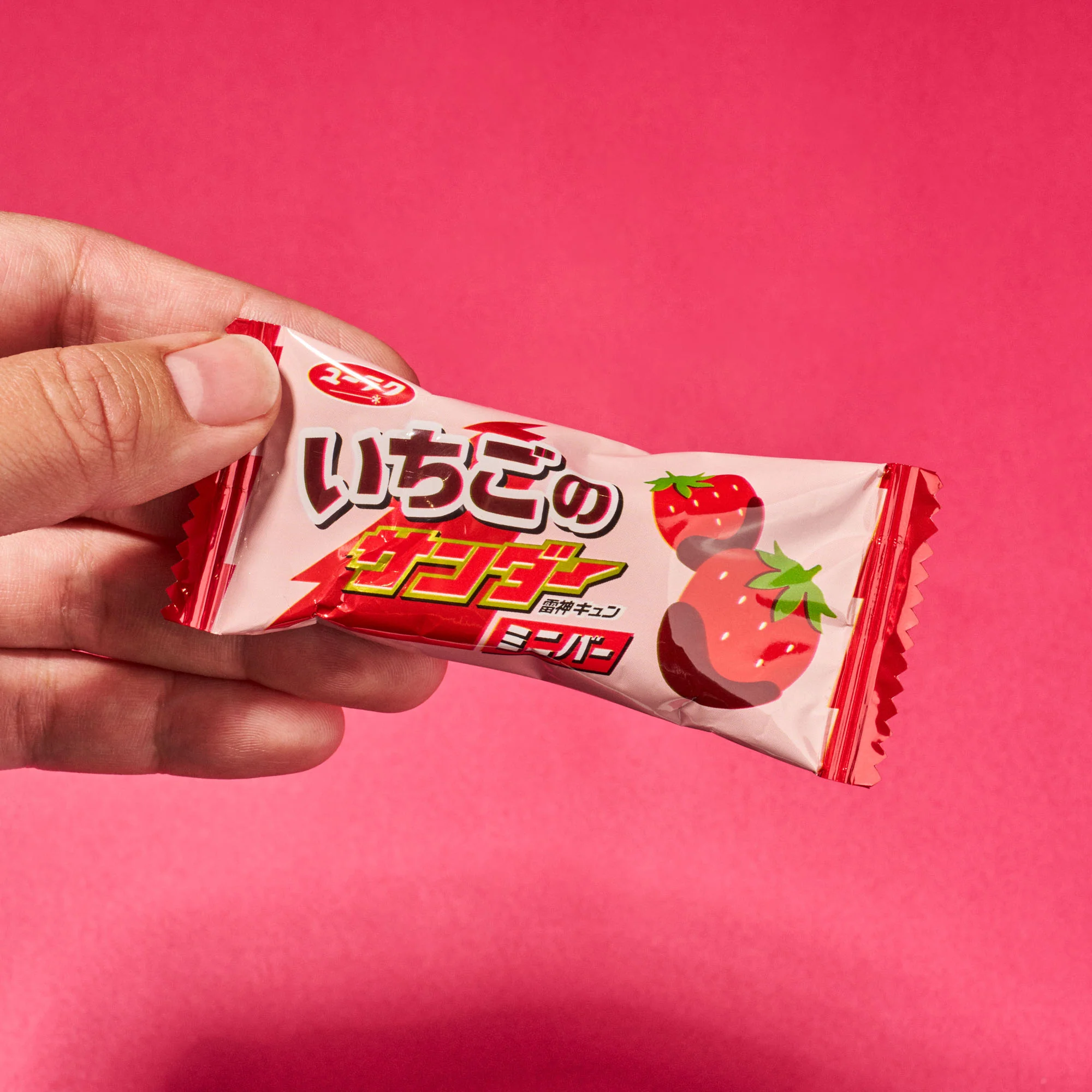 Bite-sized Strawberry Thunder (1 Bag, ~10 pieces) - Image 2