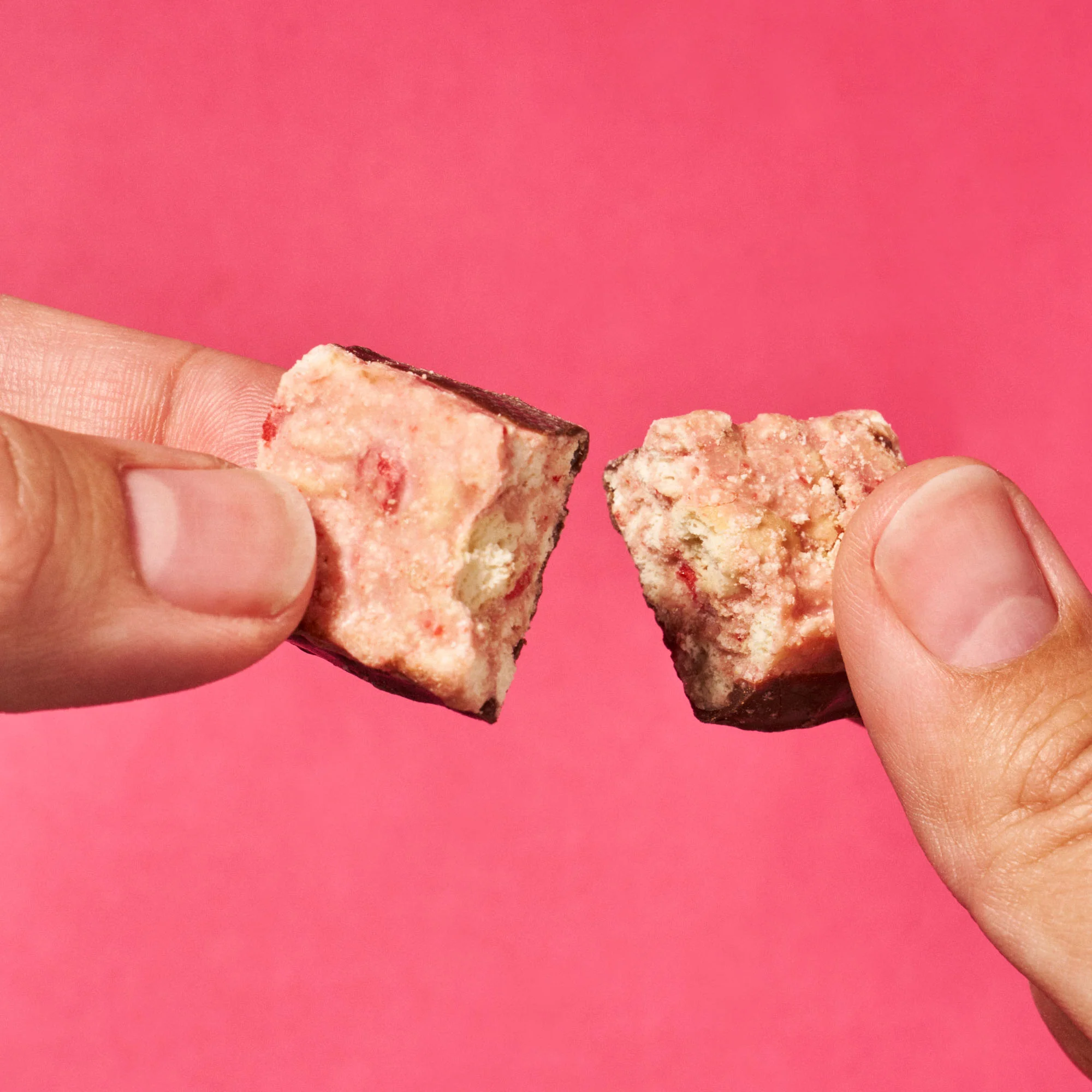 Bite-sized Strawberry Thunder (1 Bag, ~10 pieces) - Image 4