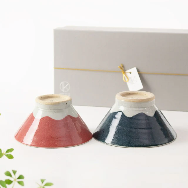 Ceramic Mt. Fuji Rice Bowl Gift Pair - Image 3