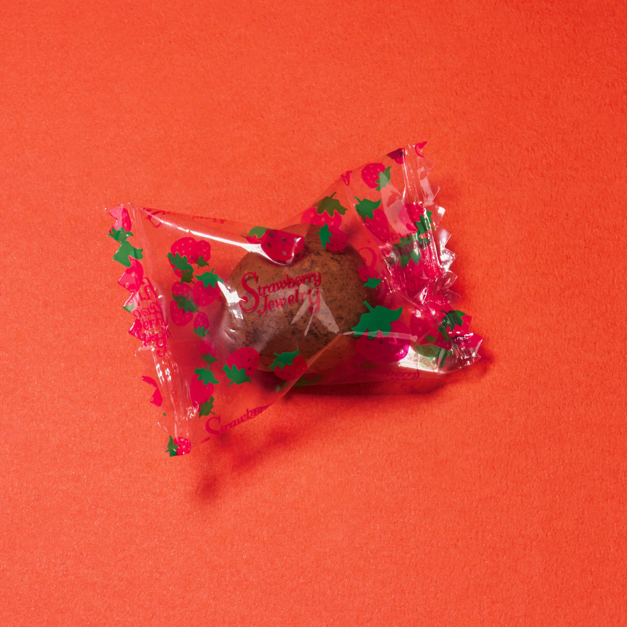 Freeze dried strawberry Tiramisu Chocolate (~13 Pieces)
