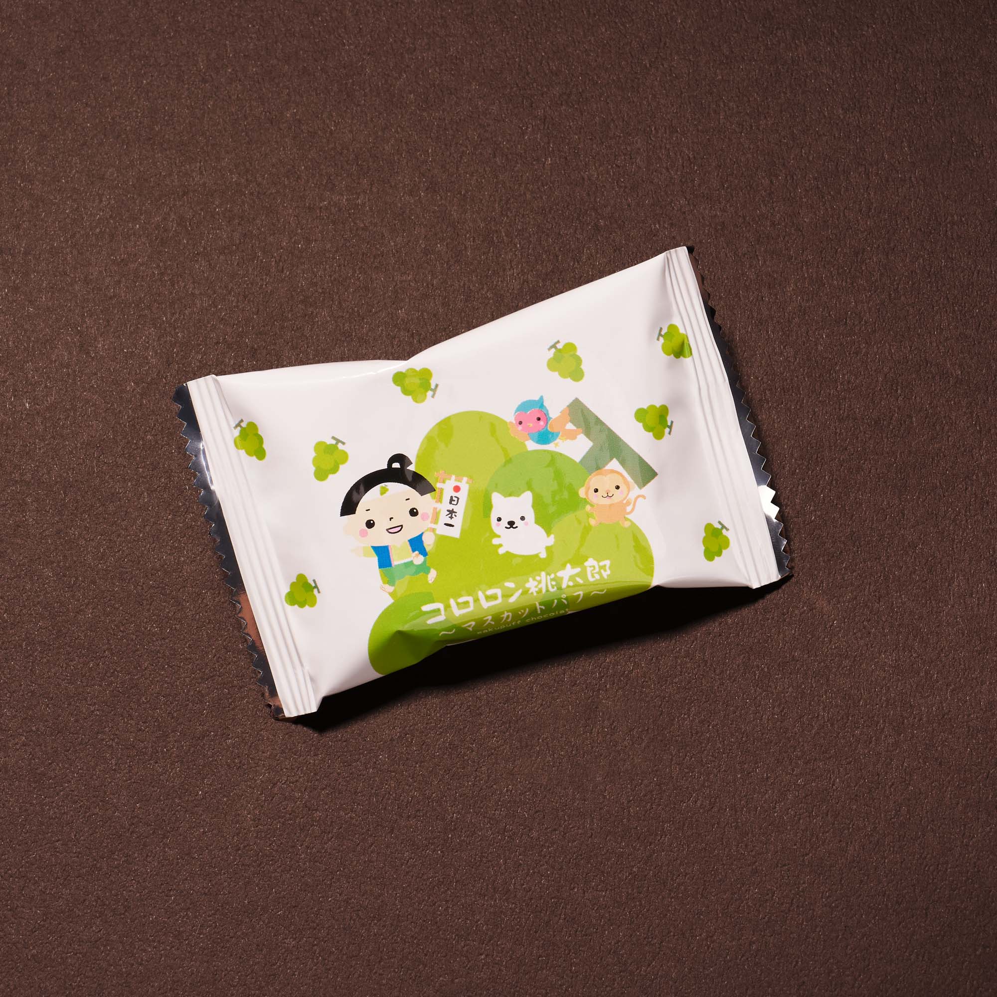 Kororon Momotaro Puff: Muscat Grape (1 Piece)