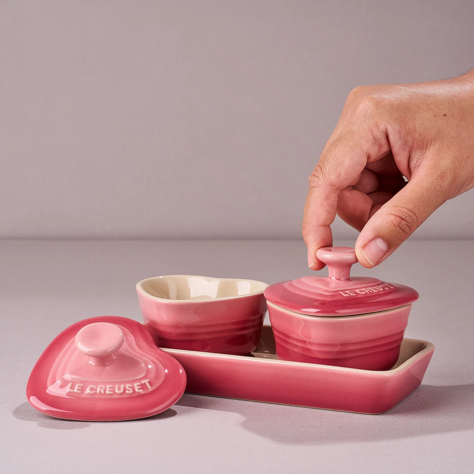 Le Creuset Petit Ramekin D'Amour Set In Rose Quartz - Image 3