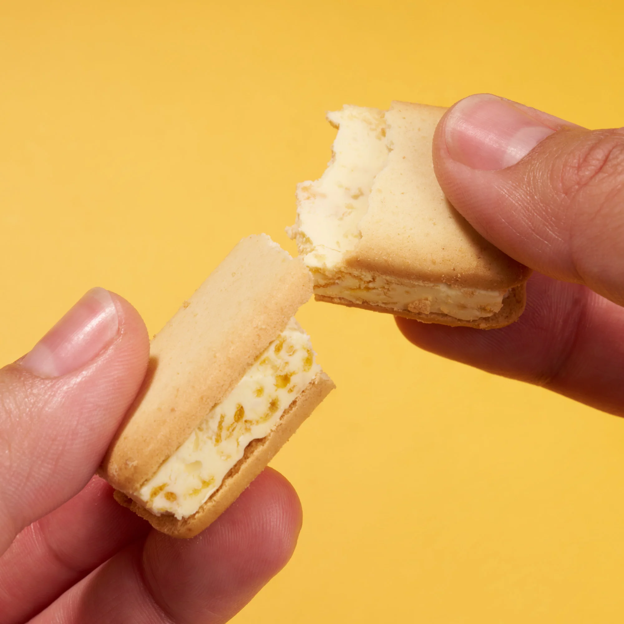 Mojiko Banana Sand Cookie (1 Piece) - Image 4