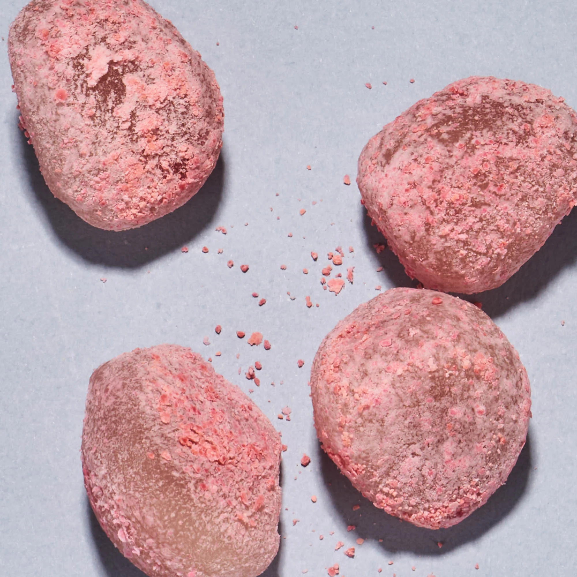 Strawberry Daifuku Mochi (1 Pack) - Image 3