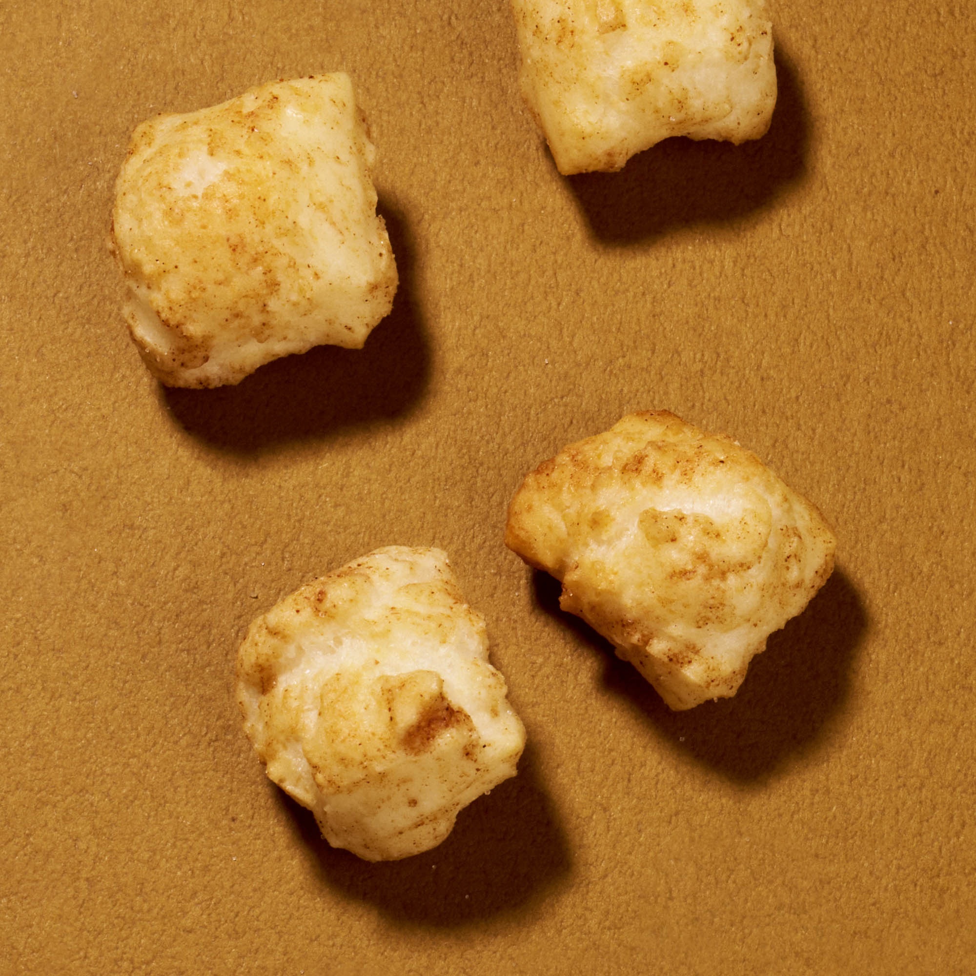 Roasted Onion Arare Rice Cracker (1 Bag ~150 pieces) - Image 2