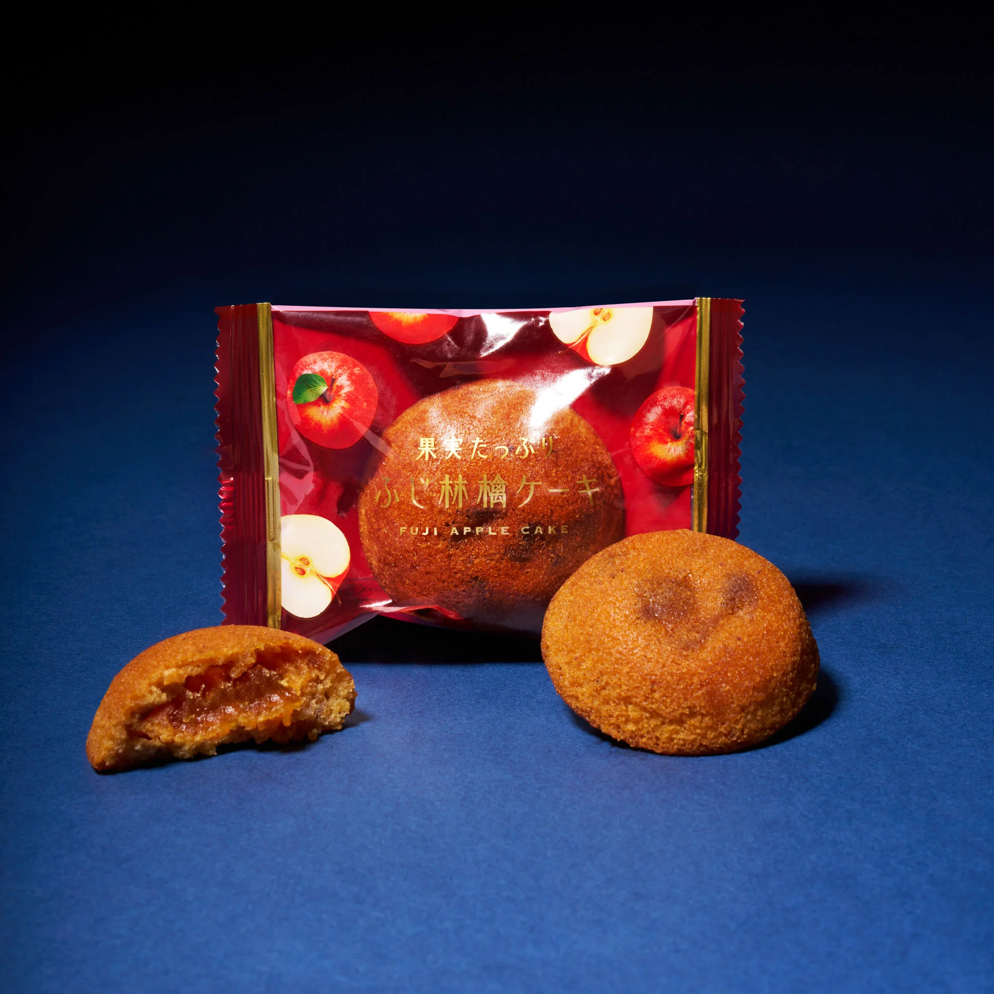 Sweet Caramel Apple Cake Gift Box (12 Pieces) - Image 7